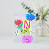 "On Vacation" 80s Retro Briefkaart (Staand voorkant)