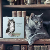 Onafhankelijke kitten kom grappig tegeltje