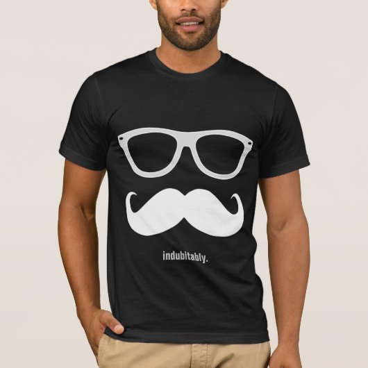 onbetwistbaar - grappige snor en zonnebril t-shirt (Voorkant)