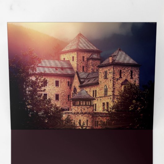 Once Upon a Time Sprookjesachtig Kasteel Bruiloft  Drieluik Uitnodiging (Binnenzijde eerst)