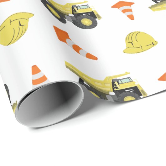 Onder bouwafval wordt elke dag een etmaal gesleurd cadeaupapier (Rol Hoek)