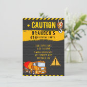 Onder Bouwnijverheid: Vrachtwagens Birthday Party Kaart (Staand voorkant)