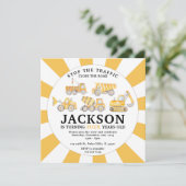 Onder bouwplaats vrachtwagens verjaardagsuitnodigi kaart (Staand voorkant)