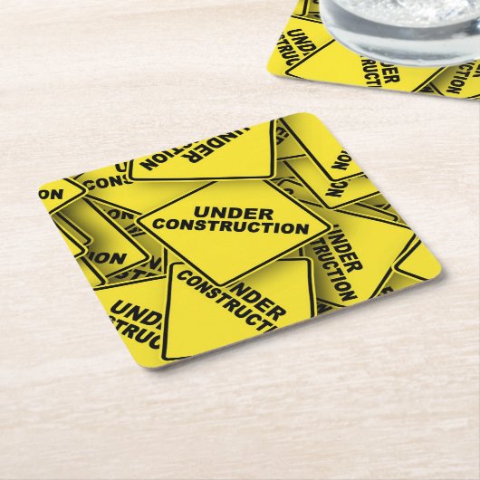 Onder constructietekens kartonnen onderzetters (Schuin)