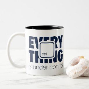 Onder ctrl tweekleurige koffiemok