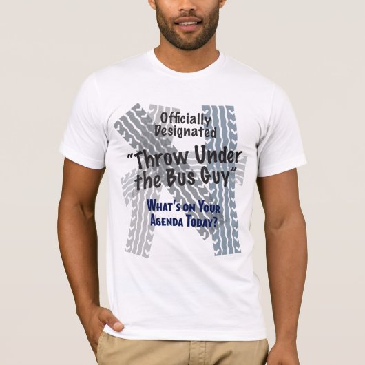 Onder de bus Guy Basic Bella Canvas T-Shirt (Voorkant)