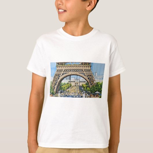 Onder de Eiffeltoren – Parijs stadsleven T-shirt (Voorkant)