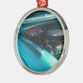 Onder de Motorkap Metalen Ornament (Links)