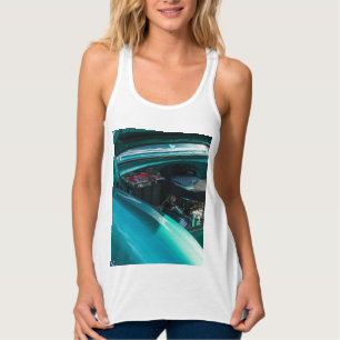 Onder de motorkap tanktop