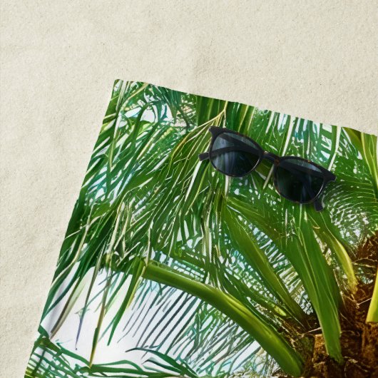 Onder de palmboom strandlaken (In situ)