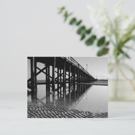 Onder de pier briefkaart (Staand voorkant)