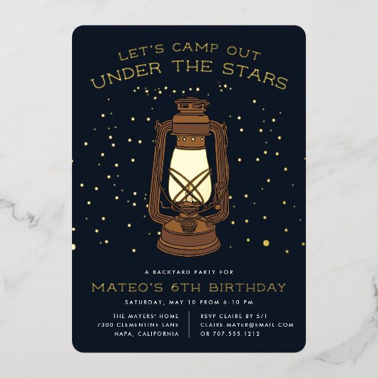 Onder de sterren | Camping Birthday Party Folie Uitnodiging (Voorkant)