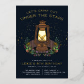 Onder de sterren | Camping Birthday Party Folie Uitnodiging (Voorkant)