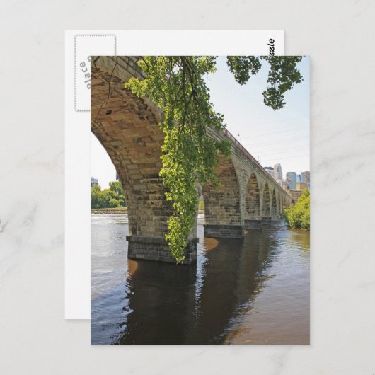 Onder de Stone Arch Bridge Briefkaart (Voorkant / Achterkant)
