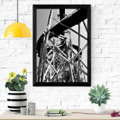 Onder de waterbuis: Slide // Zwart en wit Poster