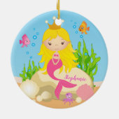 Onder de Zee Cute Blonde Mermaid Custom Name Keramisch Ornament (Achterkant)