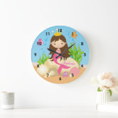 Onder de Zee Cute Brunette Mermaid Custom Name Grote Klok (Huis)
