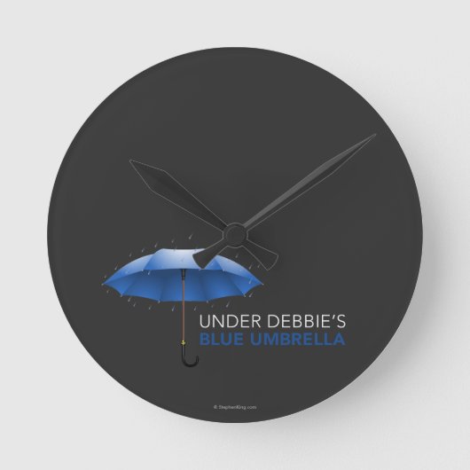 Onder Debbie's Blauwe Umbrella Ronde Klok (Voorkant)