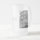 Onder Edwards Mill Grayscale Matglas Bierpul (Voorkant rechts)
