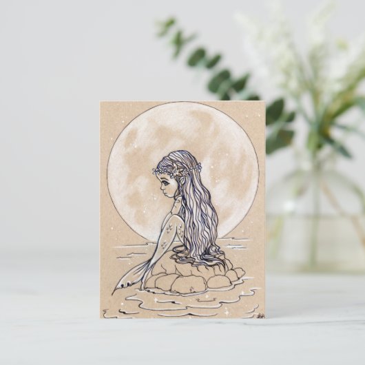 Onder een volle maan kleine zeemeerminnende briefk briefkaart (Staand voorkant)