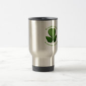 Onder het onderdak van elkaar overleven mensen reisbeker (Center)