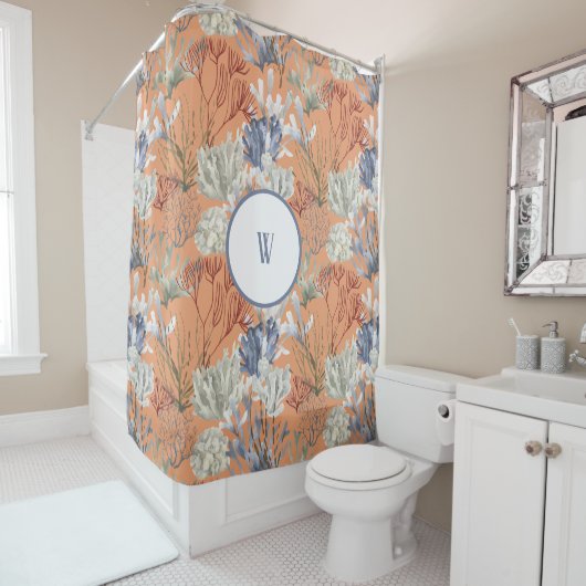 Onder het Zee Abrikozenkoralen Monogram Douchegordijn (In situ)