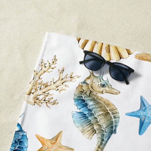 Onder het Zee Blue & Gold Seahorse Strandlaken (In situ)