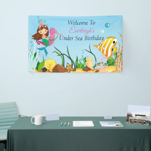 Onder het Zee Mermaid Birthday Banner (Beurs)