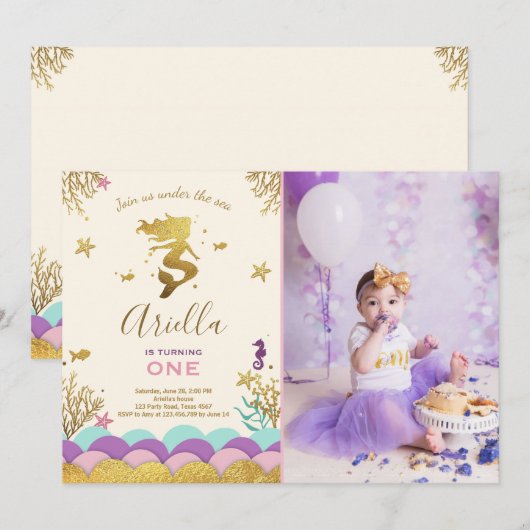 Onder het Zee Mermaid Birthday Invitation Gold Kaart (Voorkant / Achterkant)