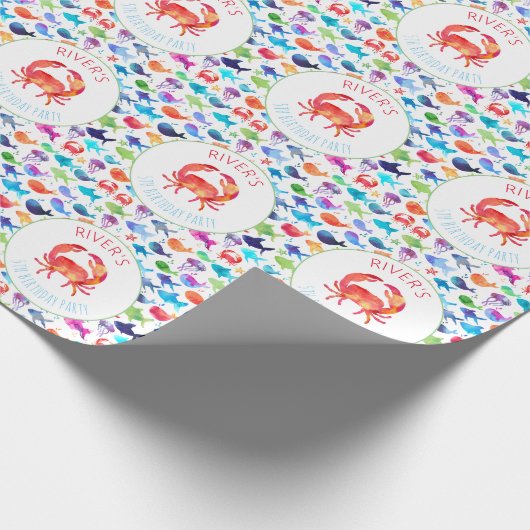 Onder het Zee Rainbow Fish Birthday Baby shower Cadeaupapier (Hoek)