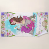 Onder het Zee Roze en Paarse Zeemeermin (Brunette) Strandlaken (Voorkant)