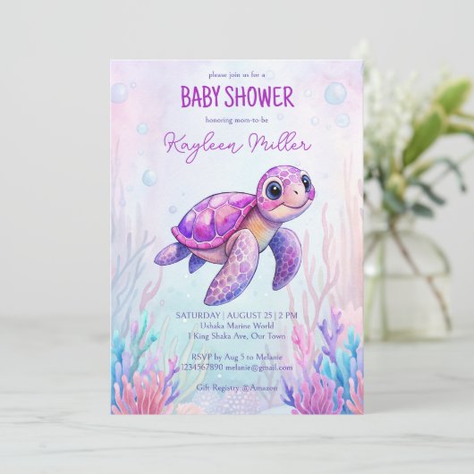 Onder het zee schattige schildpad paarse roze baby kaart (Staand voorkant)