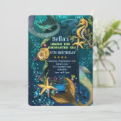 Onder het Zee Zwemmen Verjaardagsfeestuitnodiginge Kaart (Staand voorkant)