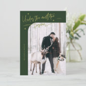 Onder Mistletoe Forever Pas getrouwd Foto Groen Feestdagenkaart (Staand voorkant)