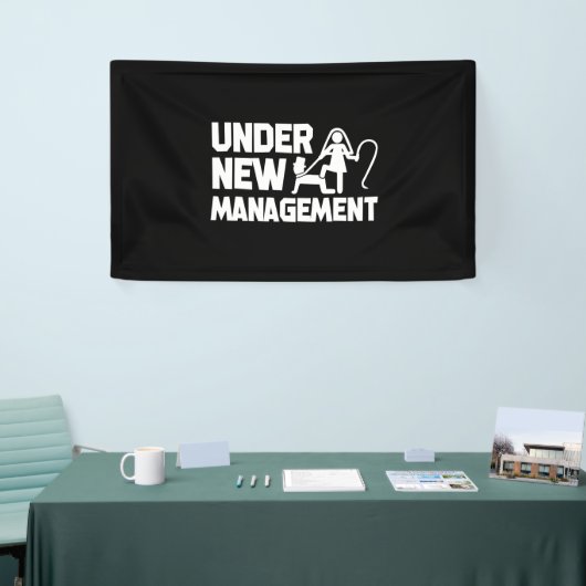 Onder New Management Funny Marriage Spandoek (Beurs)