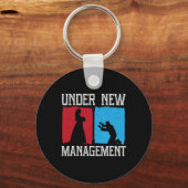 Onder New Management Groom Wedding Bachelor Party Sleutelhanger (Voorkant)