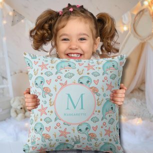 Onder zee schattige dolfijnen en schildpadden aang kussen