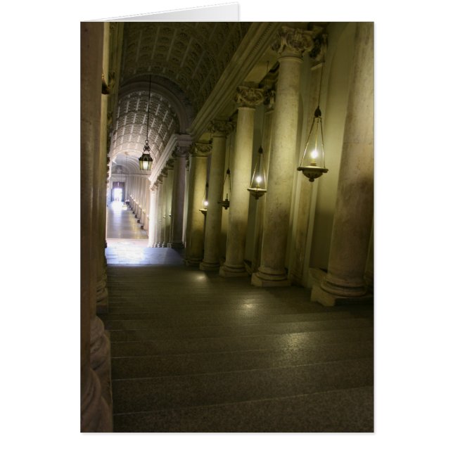 Onderaan de Hallway (Voorkant)