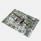 Onderaan de sneeuwbedekte pijnboom Winter Foto Deurmat (Schuin)