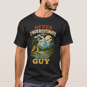 Onderschat de oude kerel veteraan discgolfer nooit t-shirt