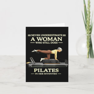 Onderschat een vrouw die in de jaren 70 pilates do kaart
