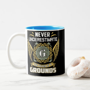 Onderschat Nooit De Kracht Van Een Grond Tweekleurige Koffiemok