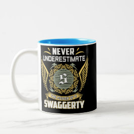 Onderschat nooit de kracht van een Swaggerty Tweekleurige Koffiemok