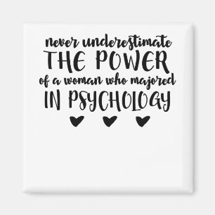 Onderschat nooit de kracht van een vrouw die groot magneet