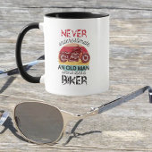 Onderschat nooit de Mok van de oude Man-fiets