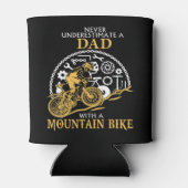 Onderschat nooit een DAD met een mountainbike _ D Blikjeskoeler (Achterkant)