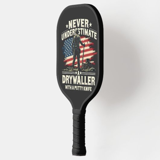 Onderschat nooit een drywaller met een stopmes pickleball paddle (Links)