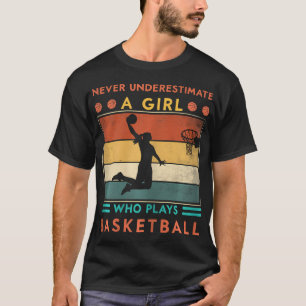 Onderschat nooit een meisje dat basketball Gi spee T-shirt