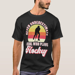 Onderschat nooit een meisje dat een ockey Retro sp T-shirt