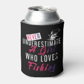 Onderschat nooit een meisje dat houdt van Fishe Vi Blikjeskoeler (Blikje Voorkant)